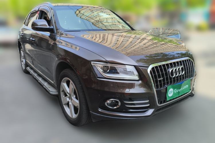 Used Audi Q5 2016 40 TFSI Technology Edition Front Right 45 Deg