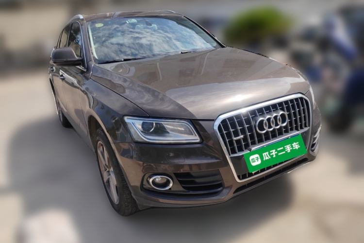 Used Audi Q5 2016 40 TFSI Technology Edition Front Right 45 Deg