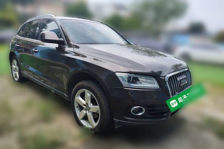 Used Audi Q5 2016 40 TFSI Technology Edition Front Right 45 Deg