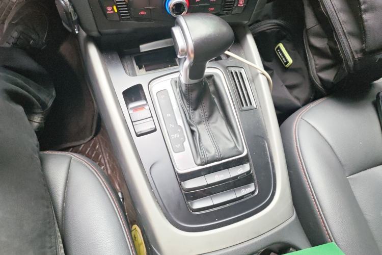 Used Audi Q5 2016 40 TFSI Trendy Edition Gear Lever