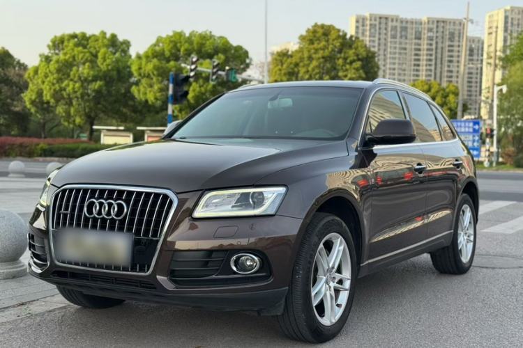 Used Audi Q5 2016 40 TFSI Comfort Model Guazi used car, China used car export, Used car for sale, Used cars, Cheapest cars for sale