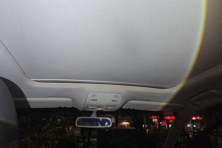 Used Audi Q5 2016 40 TFSI Technology Edition Headliner