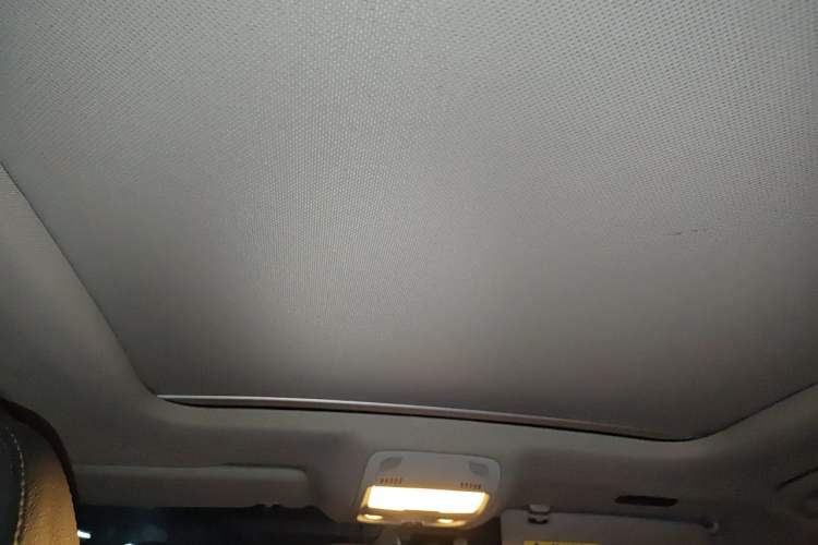 Used Audi Q5 2016 40 TFSI Comfort Model Headliner