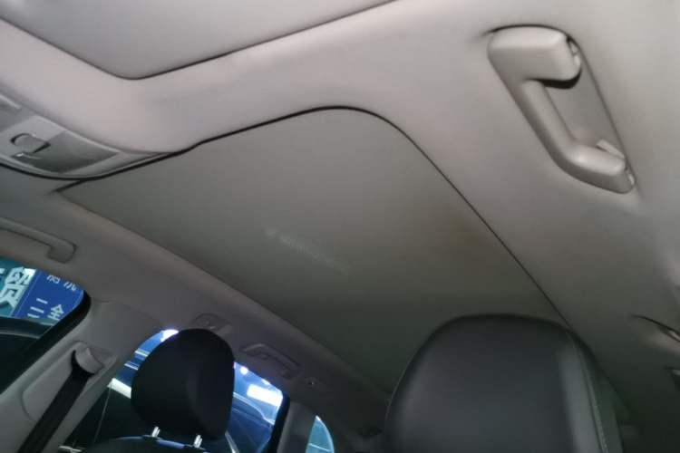 Used Audi Q5 2016 40 TFSI Technology Edition Headliner