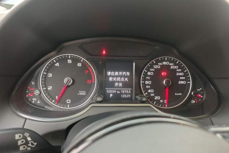 Used Audi Q5 2016 40 TFSI Technology Edition Instrument Cluster