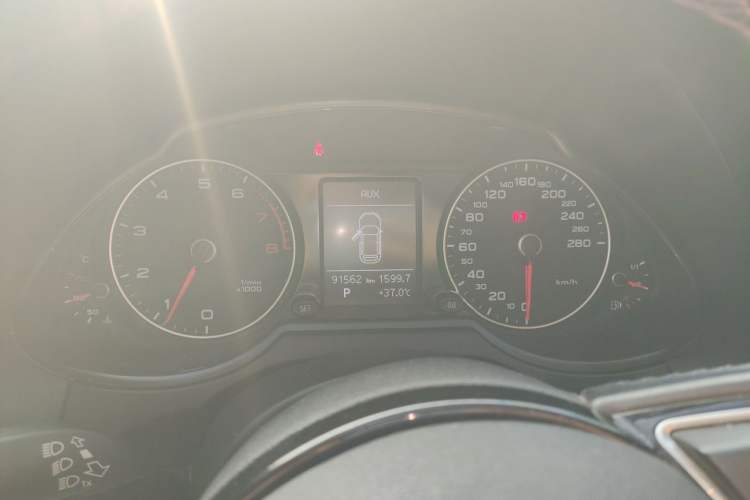Used Audi Q5 2016 40 TFSI Technology Edition Instrument Cluster