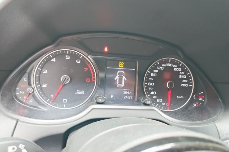 Used Audi Q5 2016 40 TFSI Trendy Edition Instrument Cluster
