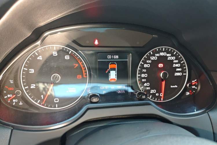Used Audi Q5 2016 40 TFSI Comfort Model Instrument Cluster