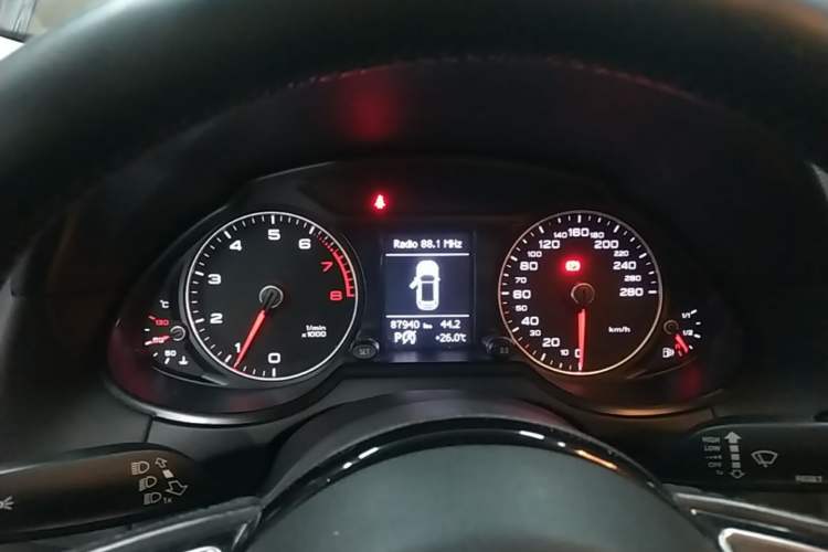 Used Audi Q5 2016 40 TFSI Trendy Edition Instrument Cluster