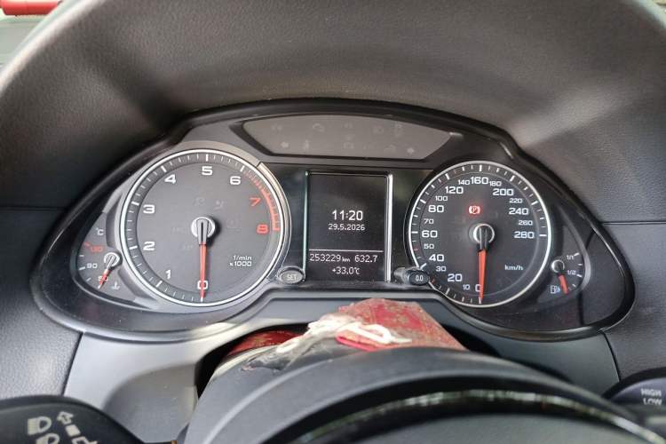 Used Audi Q5 2016 40 TFSI Technology Edition Instrument Cluster