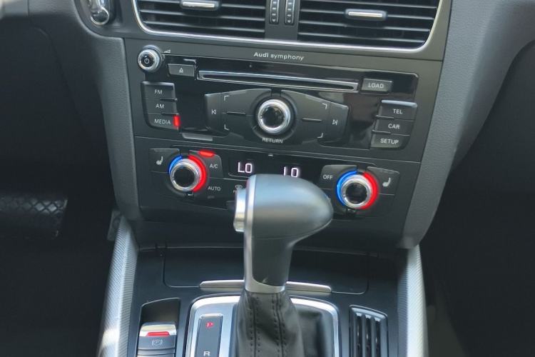 Used Audi Q5 2016 40 TFSI Technology Edition Interior 10