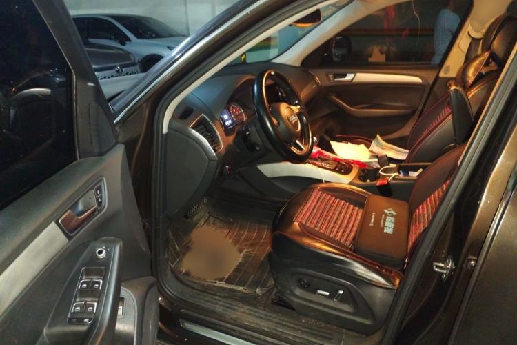 Used Audi Q5 2016 40 TFSI Trendy Edition Interior 3
