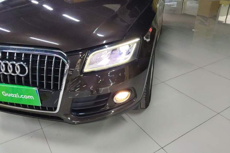 Used Audi Q5 2016 40 TFSI Technology Edition Left Front Headlight