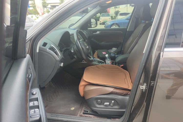 Used Audi Q5 2016 40 TFSI Trendy Edition Left Front Seat