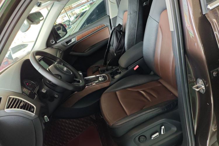 Used Audi Q5 2016 40 TFSI Comfort Model Left Front Seat