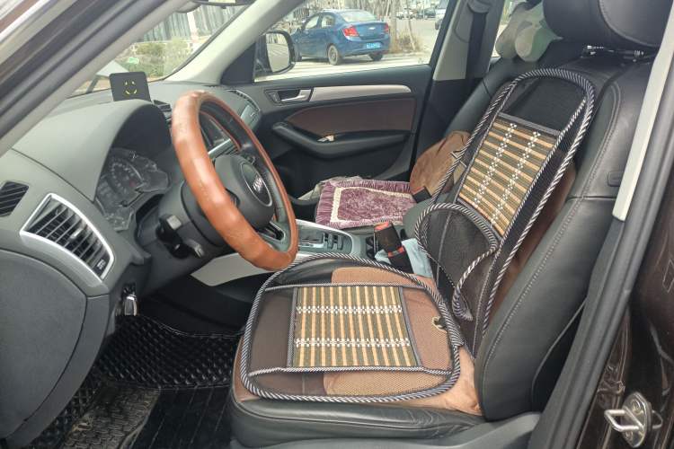 Used Audi Q5 2016 40 TFSI Technology Edition Left Front Seat