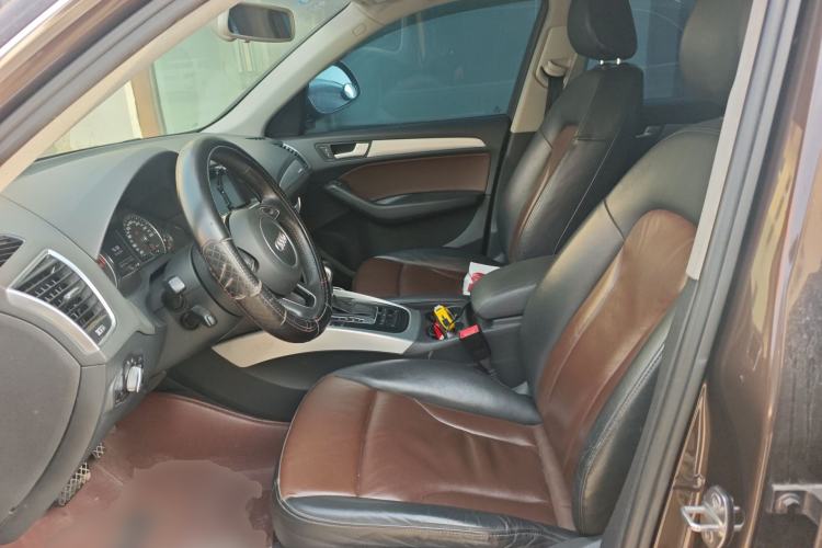 Used Audi Q5 2016 40 TFSI Technology Edition Left Front Seat