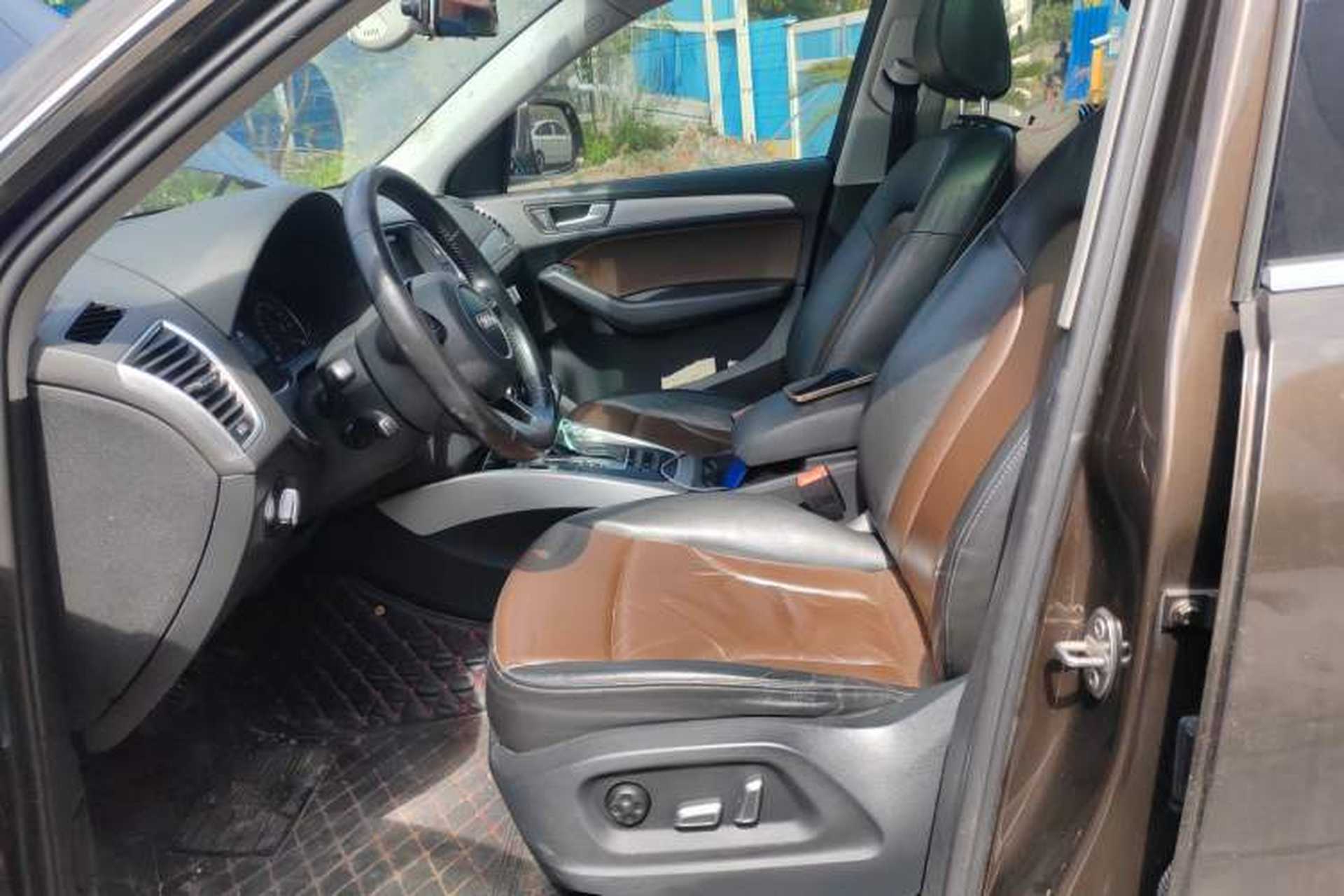 Used Audi Q5 2016 40 TFSI Technology Edition Left Front Seat