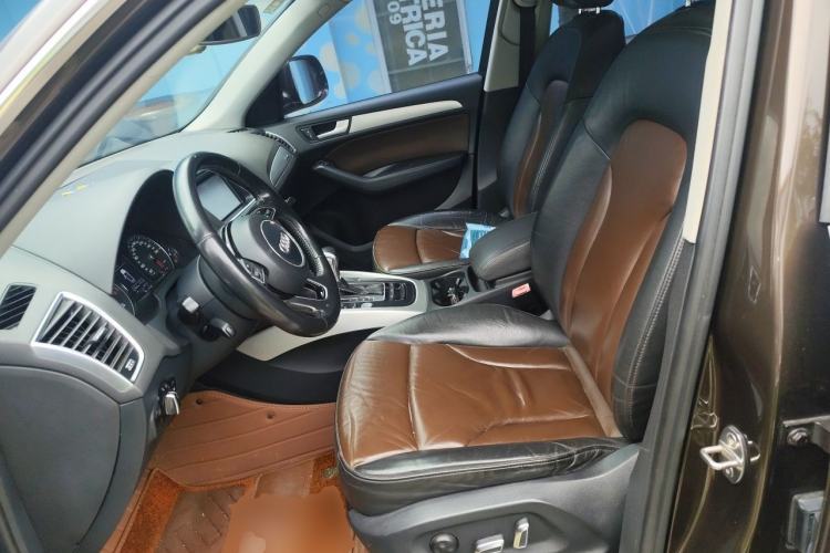 Used Audi Q5 2016 40 TFSI Technology Edition Left Front Seat