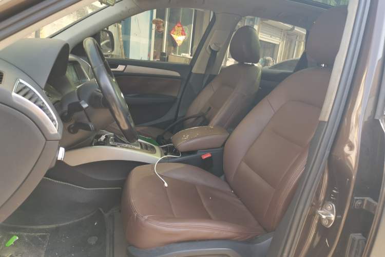 Used Audi Q5 2016 40 TFSI Trendy Edition Left Front Seat