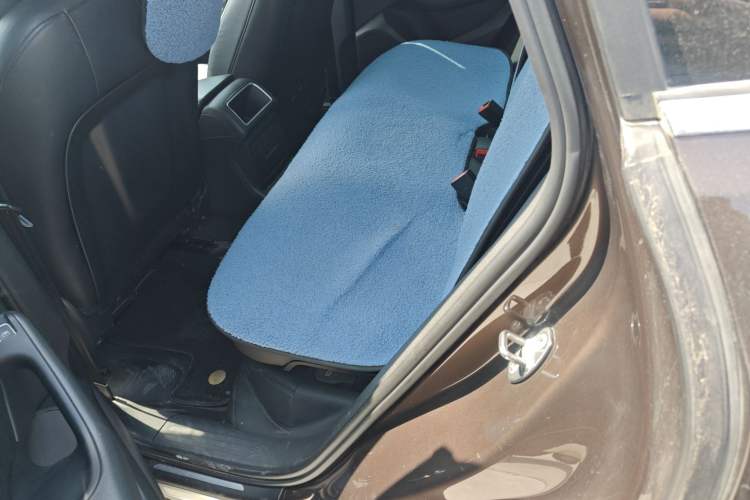 Used Audi Q5 2016 40 TFSI Trendy Edition Left Rear Seat