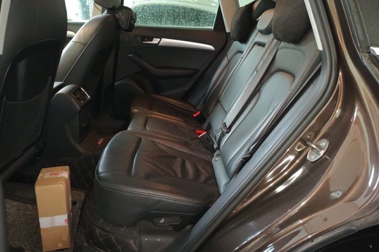 Used Audi Q5 2016 40 TFSI Technology Edition Left Rear Seat