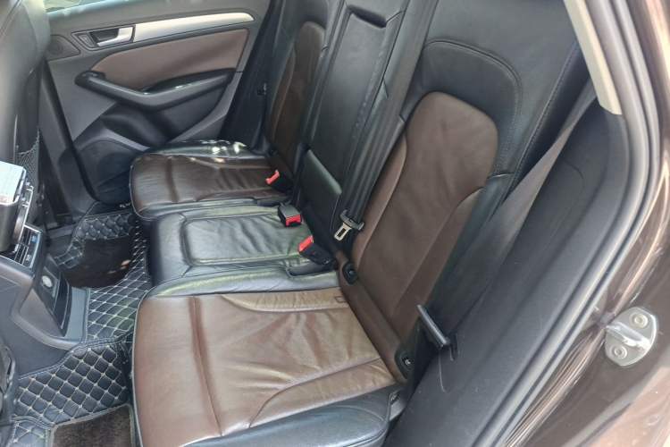 Used Audi Q5 2016 40 TFSI Technology Edition Left Rear Seat