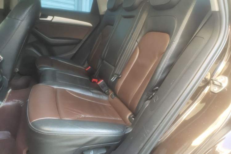 Used Audi Q5 2016 40 TFSI Technology Edition Left Rear Seat