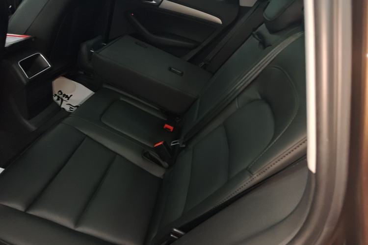 Used Audi Q5 2016 40 TFSI Trendy Edition Left Rear Seat