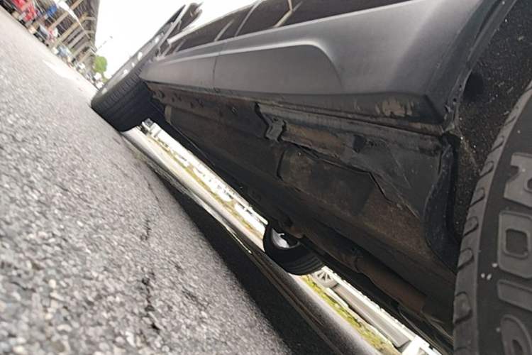 Used Audi Q5 2016 40 TFSI Technology Edition Left Side Sill