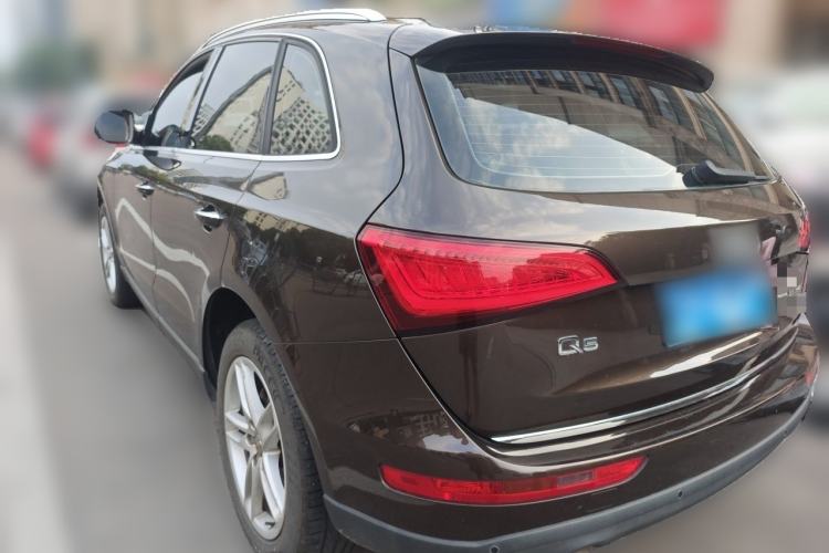 Used Audi Q5 2016 40 TFSI Technology Edition Rear Left 45 Deg