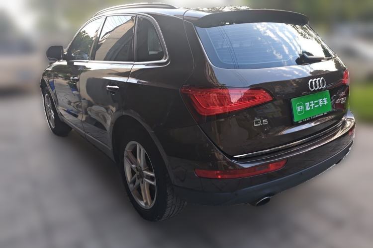 Used Audi Q5 2016 40 TFSI Comfort Model Rear Left 45 Deg