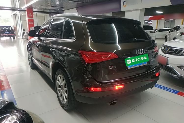 Used Audi Q5 2016 40 TFSI Trendy Edition Rear Left 45 Deg