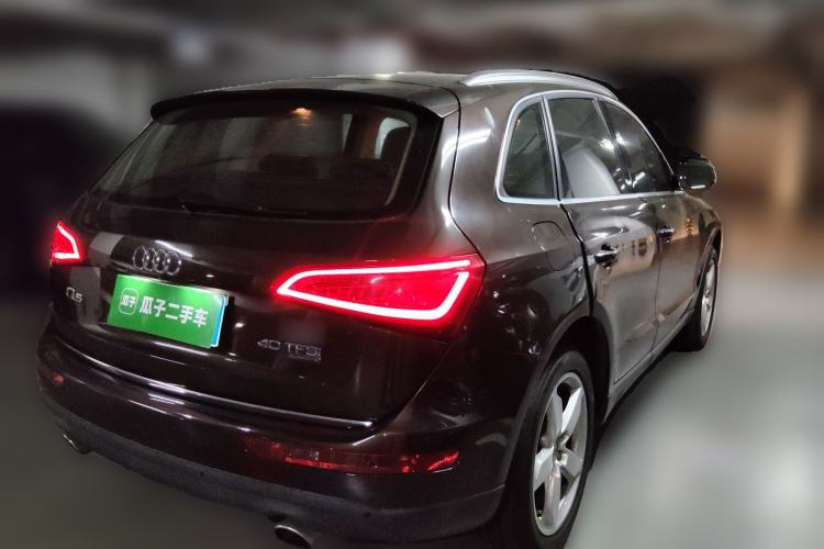 Used Audi Q5 2016 40 TFSI Technology Edition Rear Right 45 Deg