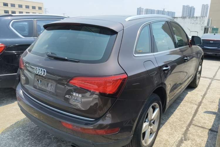 Used Audi Q5 2016 40 TFSI Technology Edition Rear Right 45 Deg