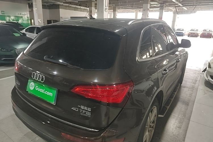 Used Audi Q5 2016 40 TFSI Comfort Model Rear Right 45 Deg