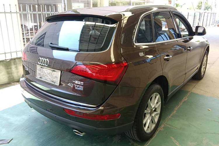 Used Audi Q5 2016 40 TFSI Trendy Edition Rear Right 45 Deg