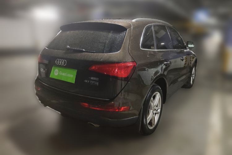 Used Audi Q5 2016 40 TFSI Comfort Model Rear Right 45 Deg