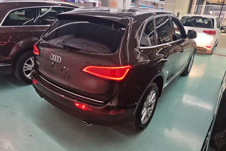 Used Audi Q5 2016 40 TFSI Trendy Edition Rear Right 45 Deg