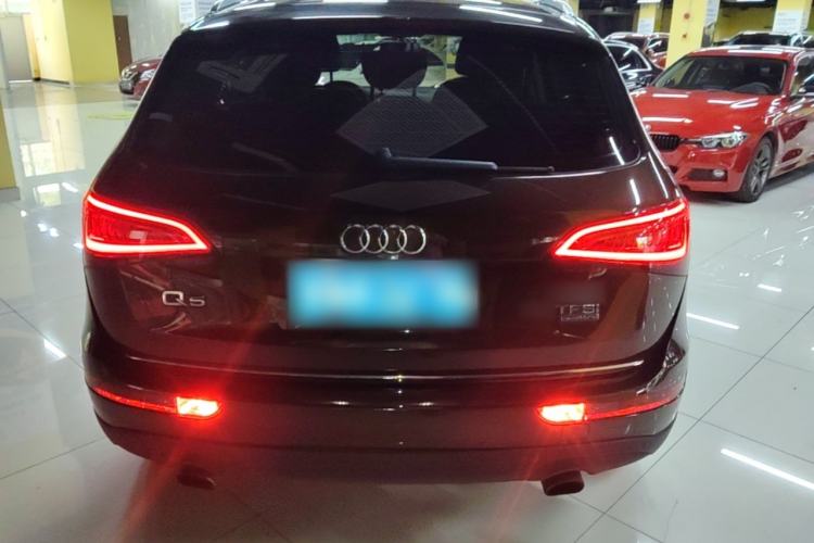 Used Audi Q5 2016 40 TFSI Technology Edition Rear