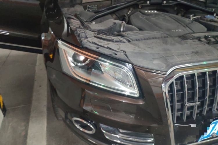 Used Audi Q5 2016 40 TFSI Technology Edition Right Front Headlight