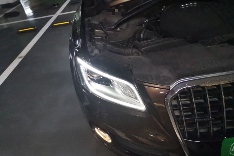 Used Audi Q5 2016 40 TFSI Comfort Model Right Front Headlight
