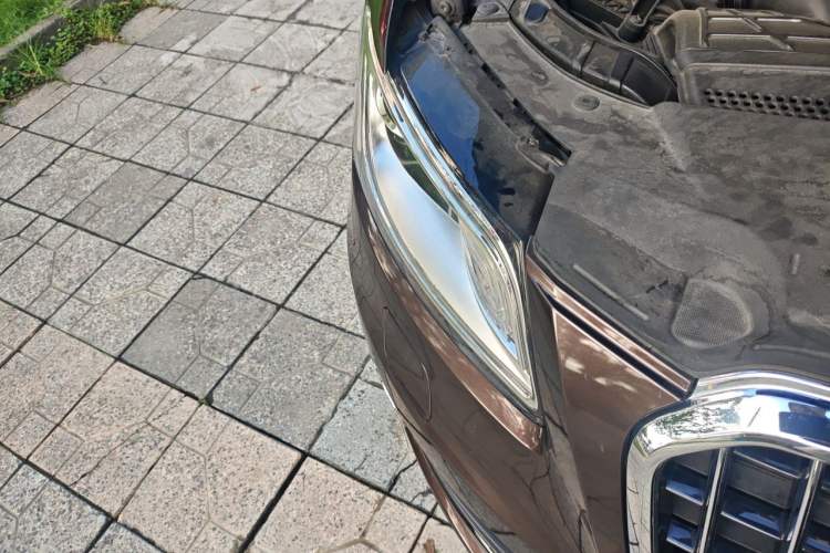 Used Audi Q5 2016 40 TFSI Comfort Model Right Front Headlight