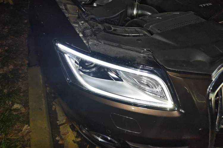 Used Audi Q5 2016 40 TFSI Technology Edition Right Front Headlight