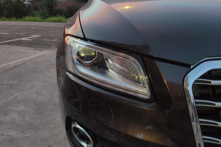 Used Audi Q5 2016 40 TFSI Technology Edition Right Front Headlight