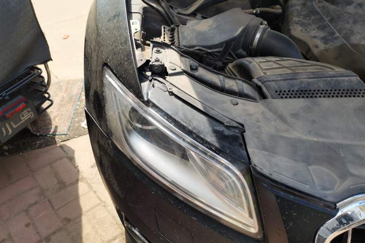 Used Audi Q5 2016 40 TFSI Trendy Edition Right Front Headlight
