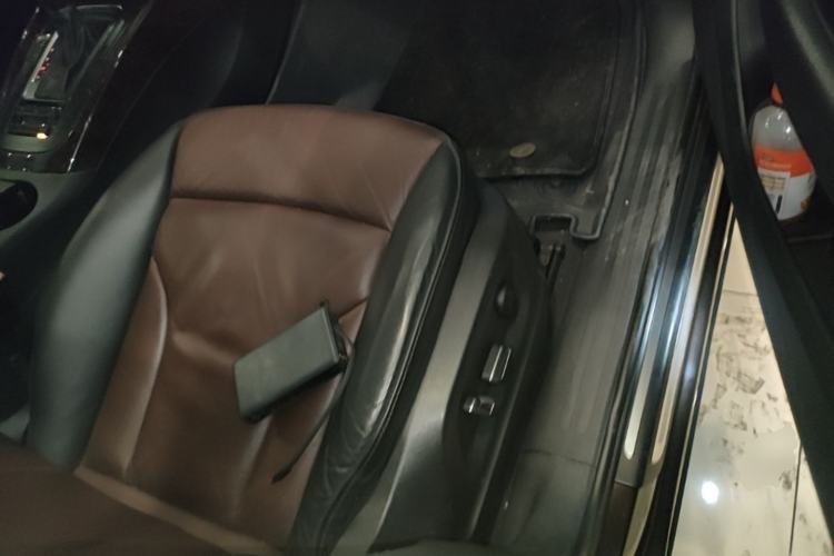 Used Audi Q5 2016 40 TFSI Technology Edition Right Front Seat