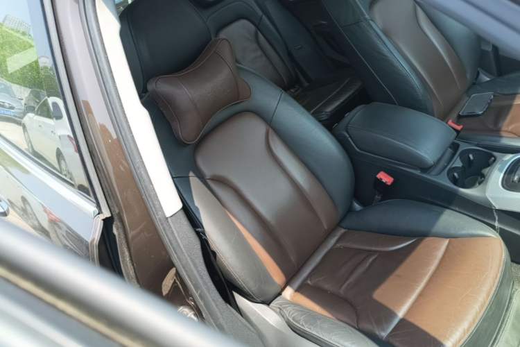 Used Audi Q5 2016 40 TFSI Technology Edition Right Front Seat