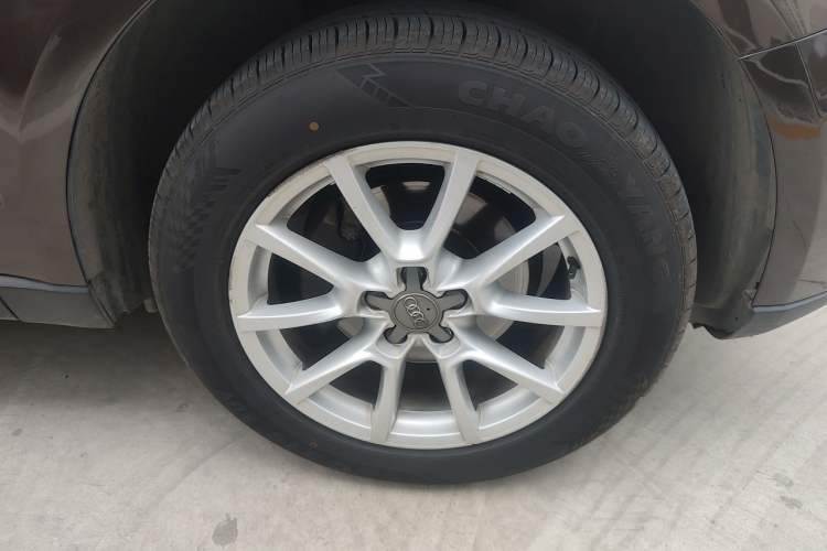 Used Audi Q5 2016 40 TFSI Trendy Edition Right Front Wheel Hub