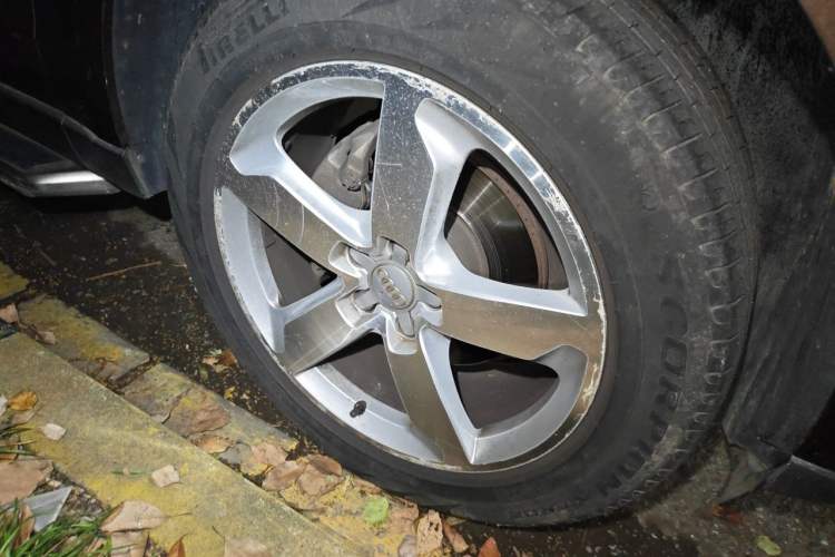 Used Audi Q5 2016 40 TFSI Technology Edition Right Front Wheel Hub